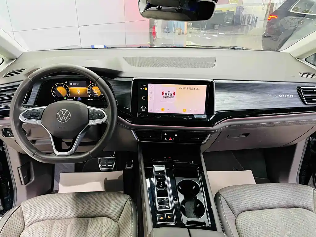 Viloran 2022 380TSI Zunchi Edition
