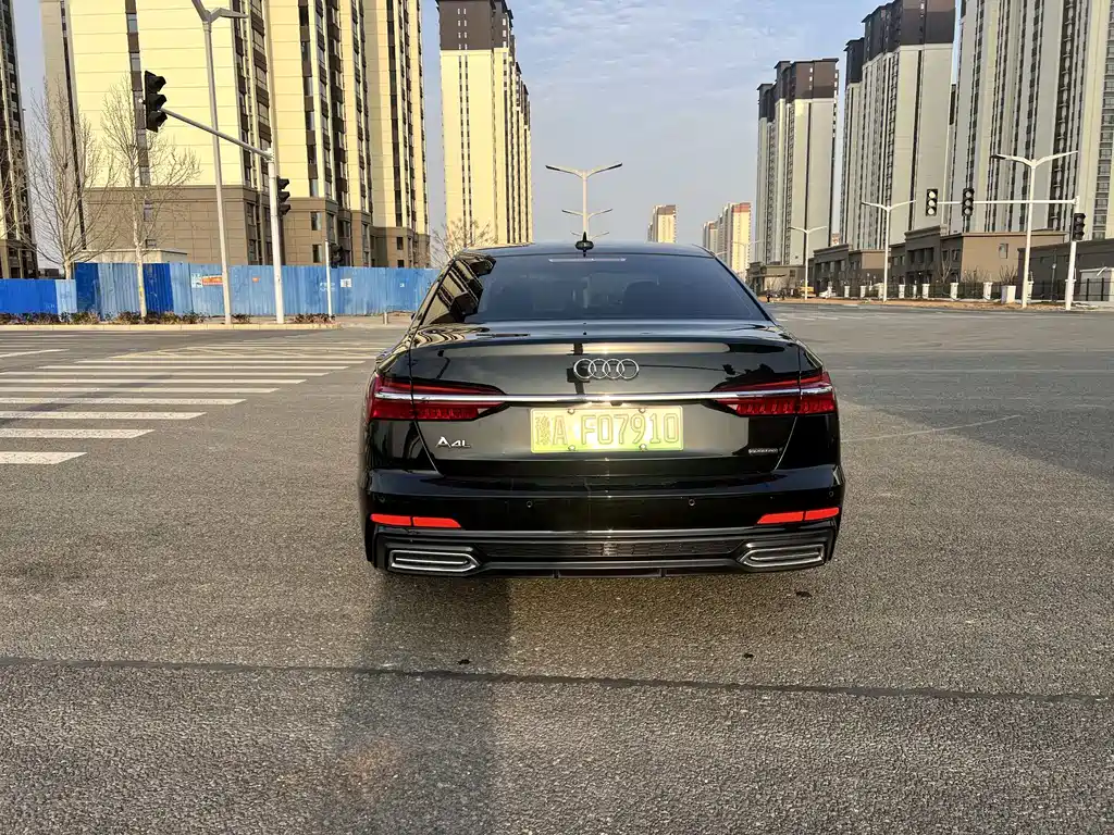 Audi A6L 2022 55 TFSI e quattro