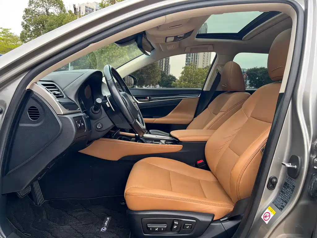 Lexus GS 2016 200t Leading Edition