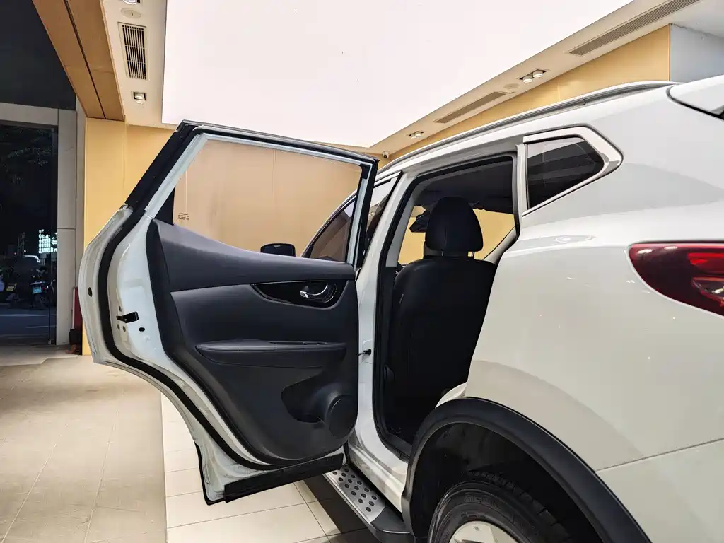 Nissan Qashqai 2021 2.0L CVT Intelligent Edition
