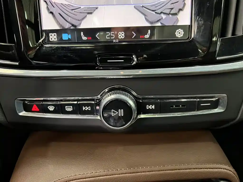 Volvo S90 2024 B5 Inscription