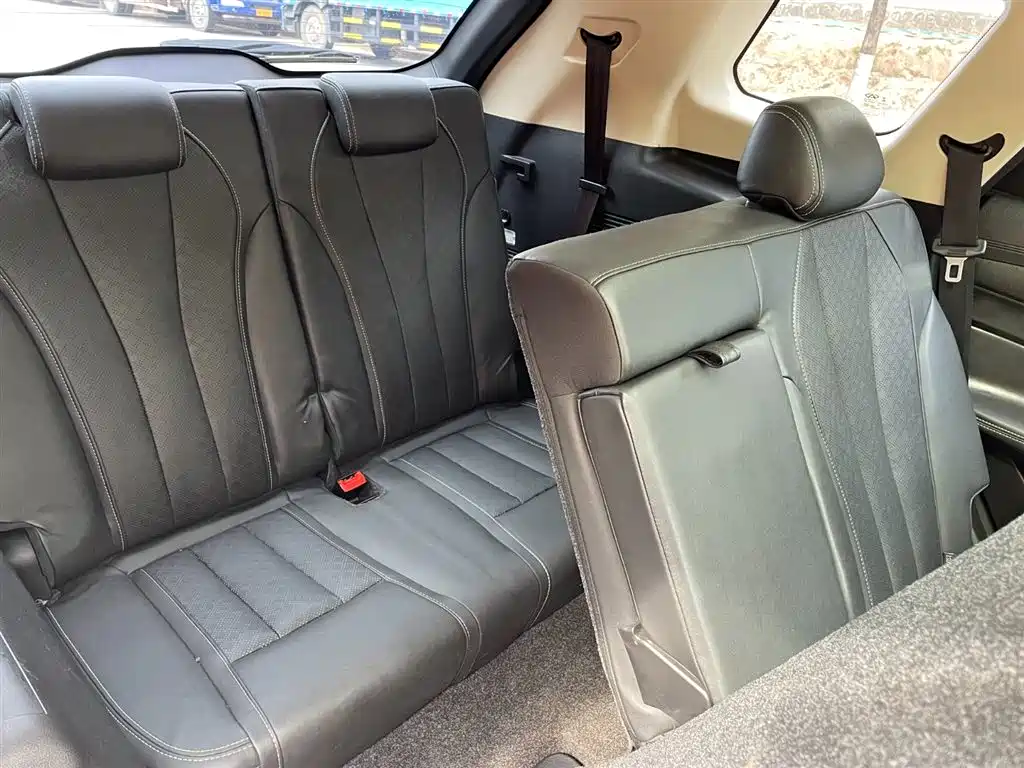 Jetour X90 2019 1.5T Automatic Premium 6-Seater China V