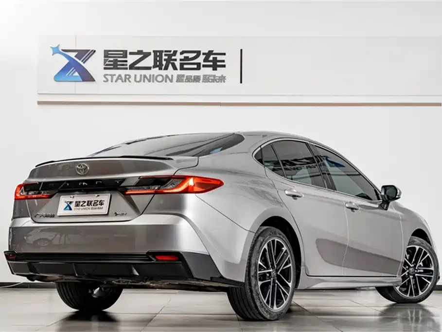 Camry 2026 Dual Engine 2.0HSE Sport Lite