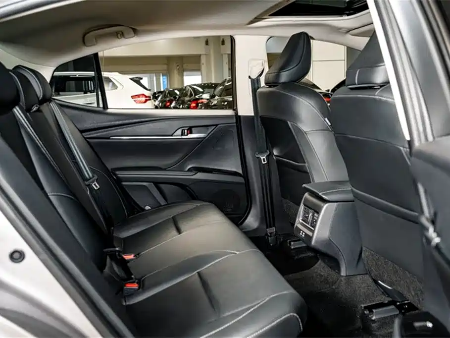 Camry 2026 Dual Engine 2.0HSE Sport Lite