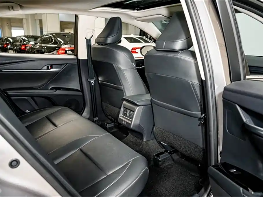 Camry 2026 Dual Engine 2.0HSE Sport Lite