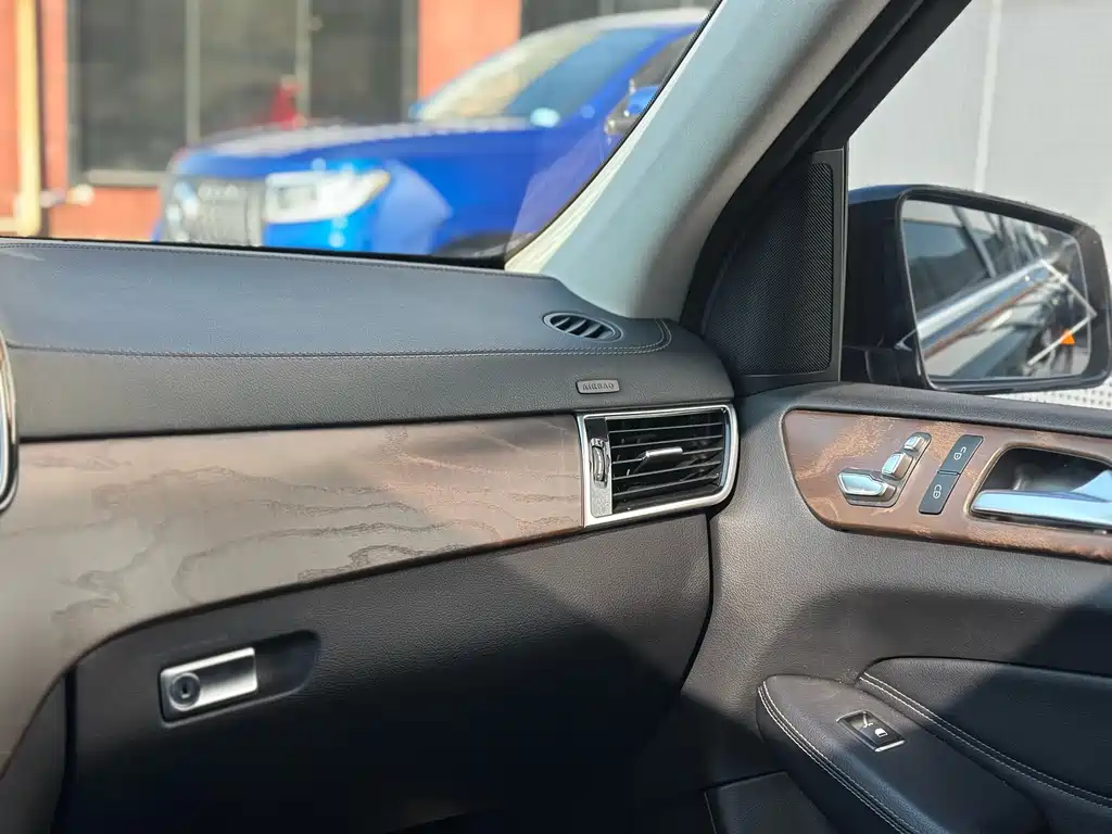 Mercedes-Benz GLE 2017 GLE 320 4MATIC Dynamic Edition