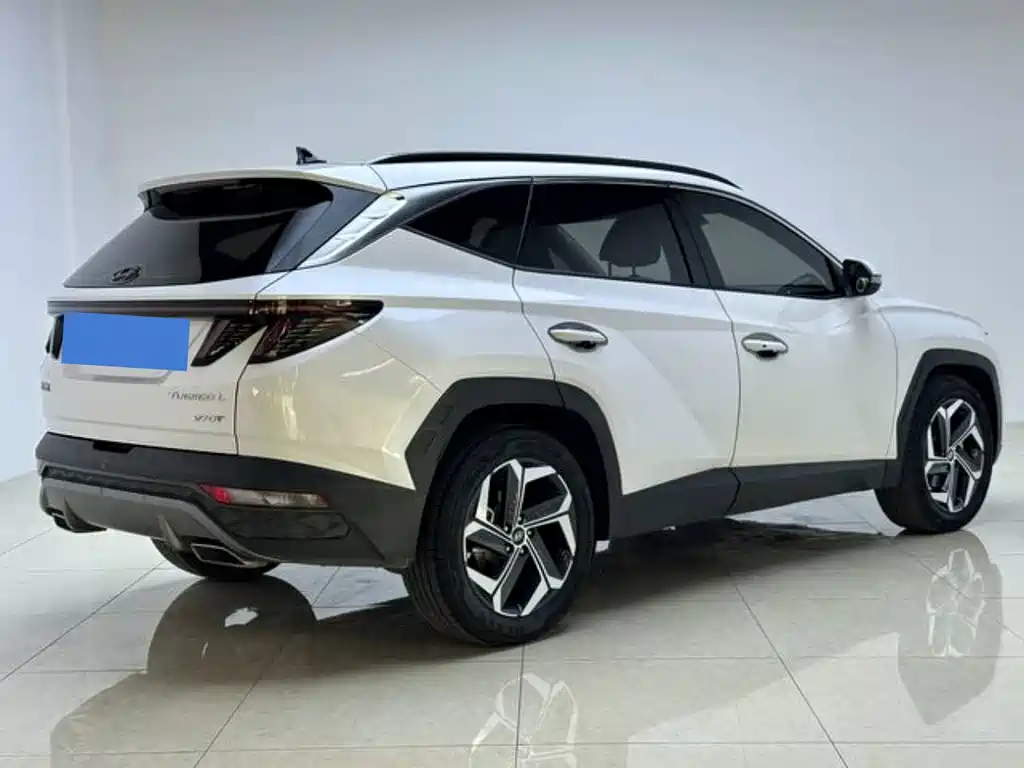 Hyundai Tucson L 2021 1.5T DCT LUX Premium Trim
