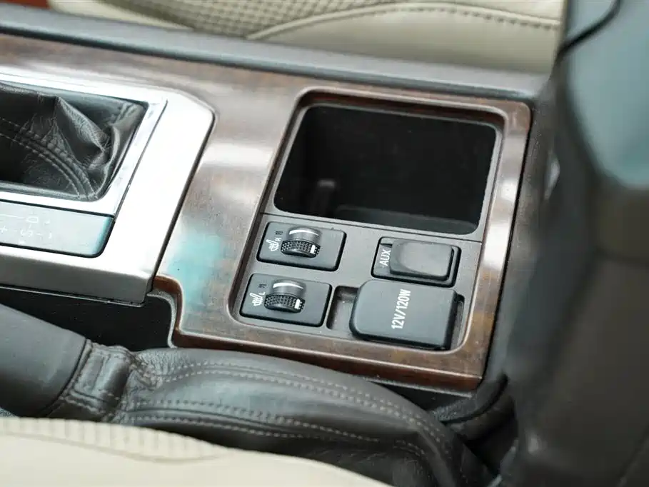 Toyota Prado 2010 4.0L Automatic VX NAVI