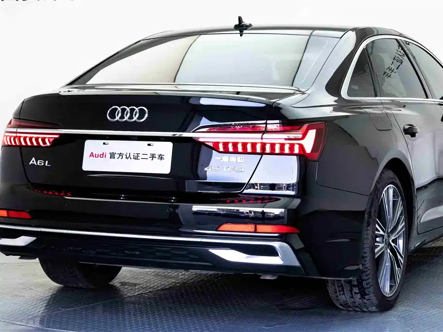 Audi A6L 2024 45 TFSI Zhenxuan Dynamic Edition