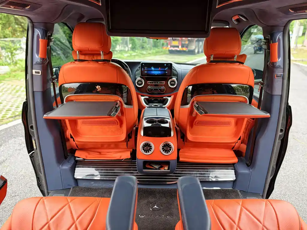 Mercedes-Benz Vito 2024 2.0T Elite Edition 7-Seater