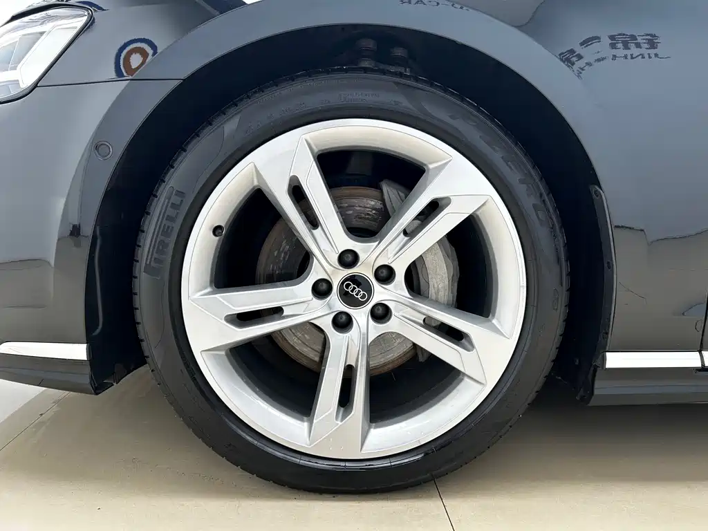 Audi A8 2023 A8L 50 TFSI quattro Prestige Edition