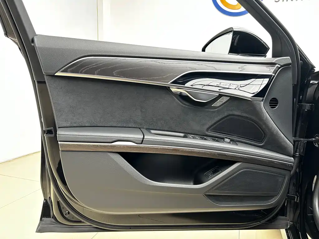 Audi A8 2023 A8L 50 TFSI quattro Prestige Edition