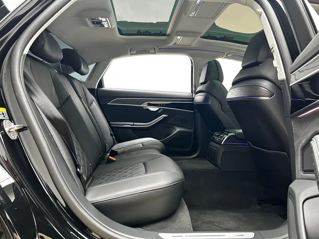 Audi A8 2023 A8L 50 TFSI quattro Prestige Edition
