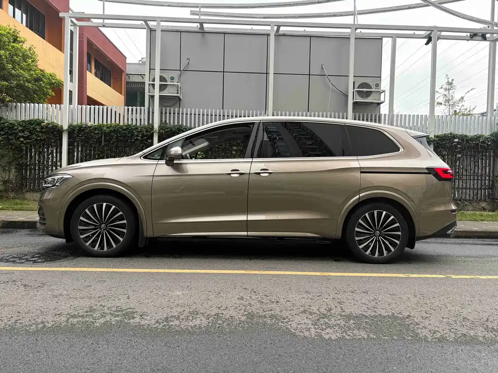 Viloran 2020 380TSI Prestige Edition
