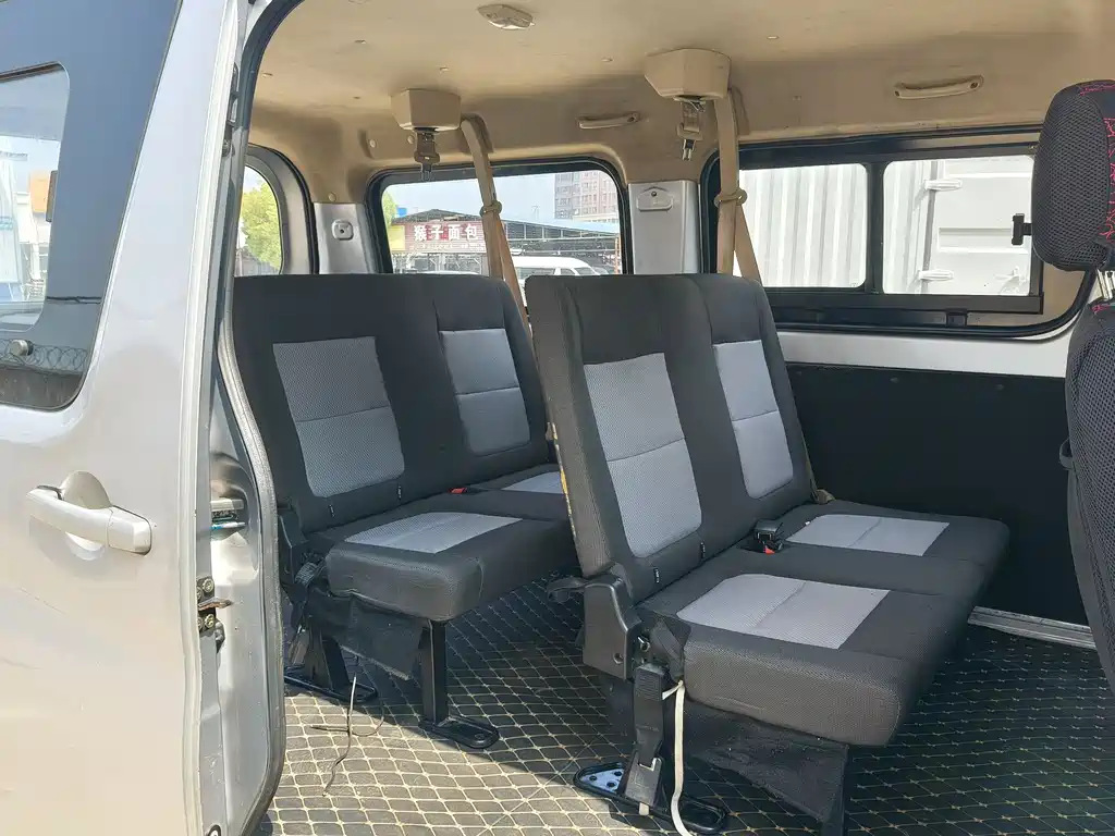 Changan Ruixing M70 2019 1.5L Comfort Edition 6-Seater China VI Flat Roof Hatchback DAM15KL
