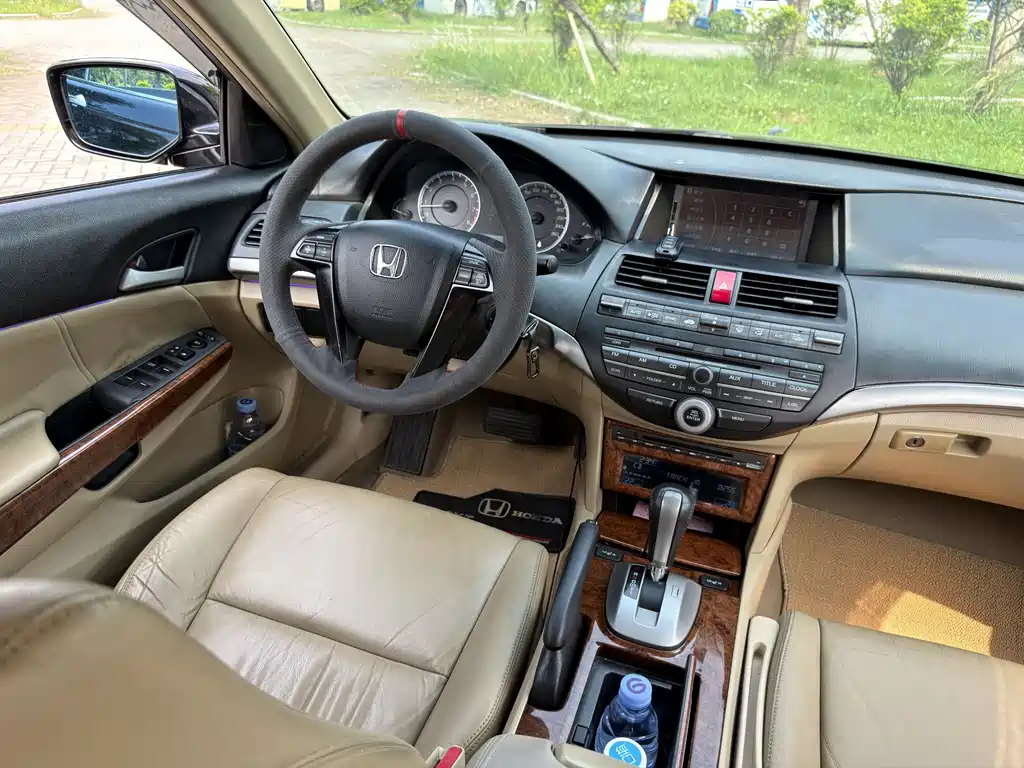 Honda Accord 2012 2.0L EX Navi