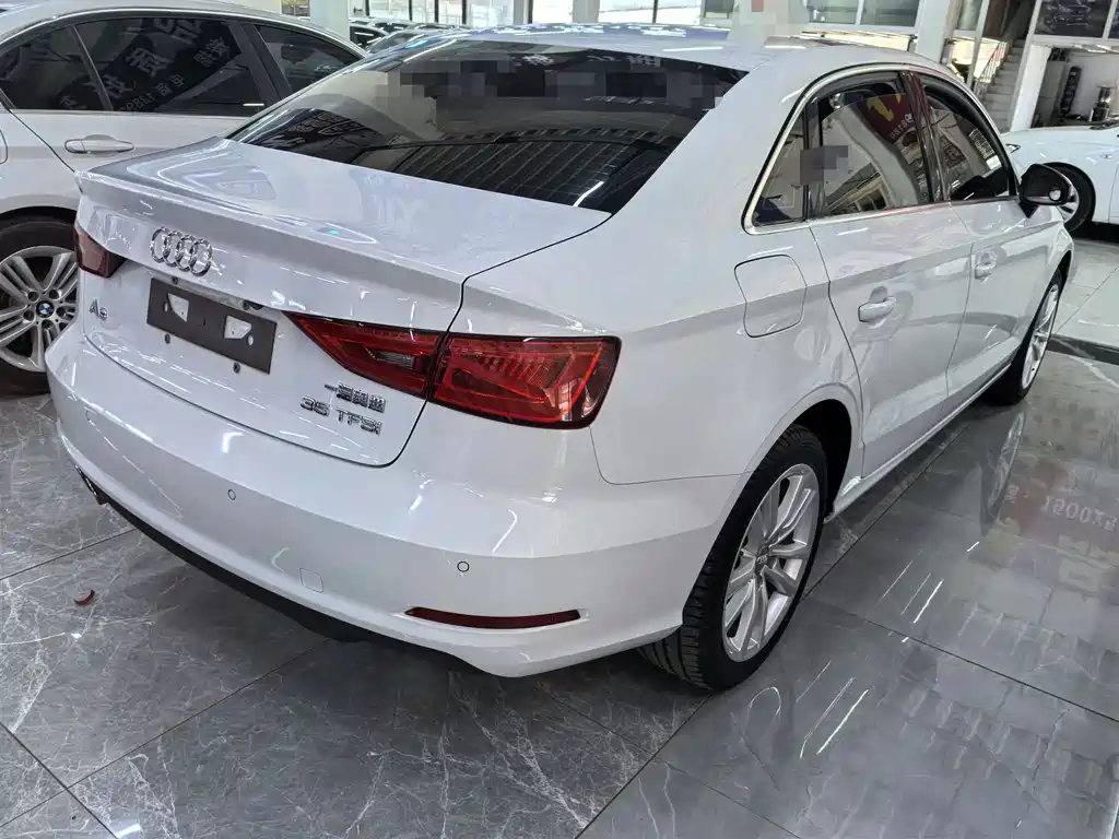 Audi A3 2016 Limousine 35 TFSI Fashion