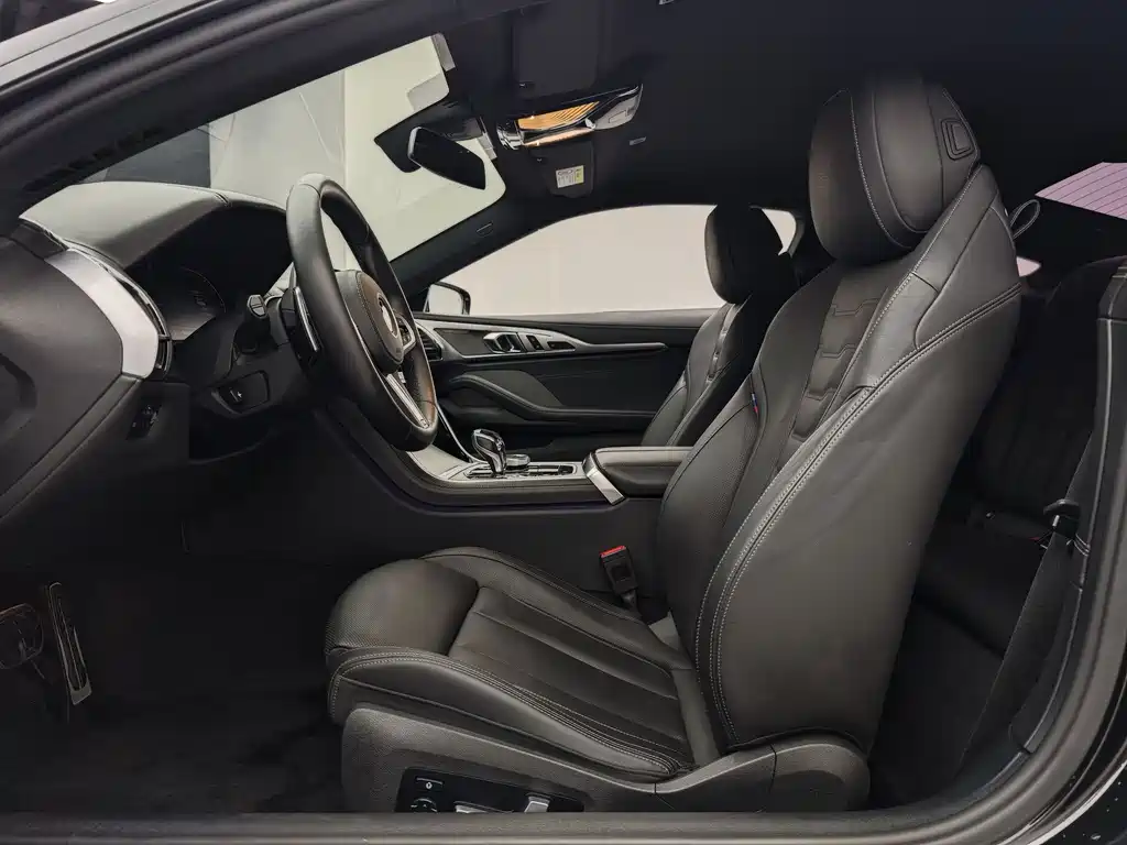BMW 8 Series 2019 840i Coupe M Sport Package