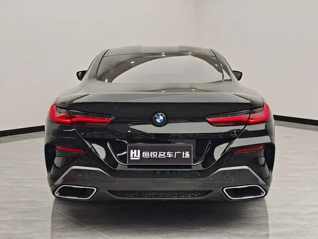 BMW 8 Series 2019 840i Coupe M Sport Package
