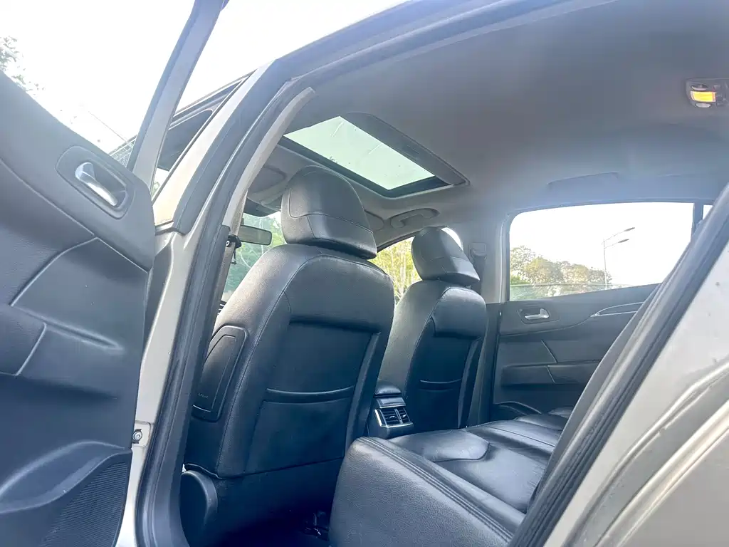 Citroën C4L 2014 1.6THP Auto Intelligent Drive Edition