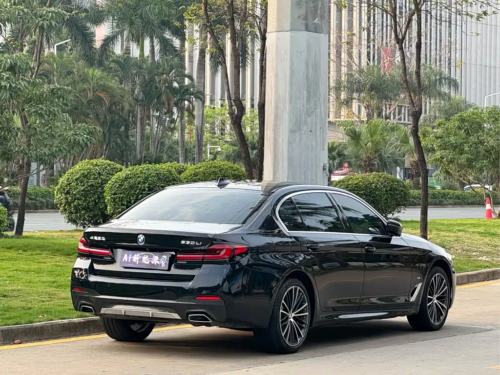 BMW 5 Series 2023 530Li Leading Edition M Sport Package