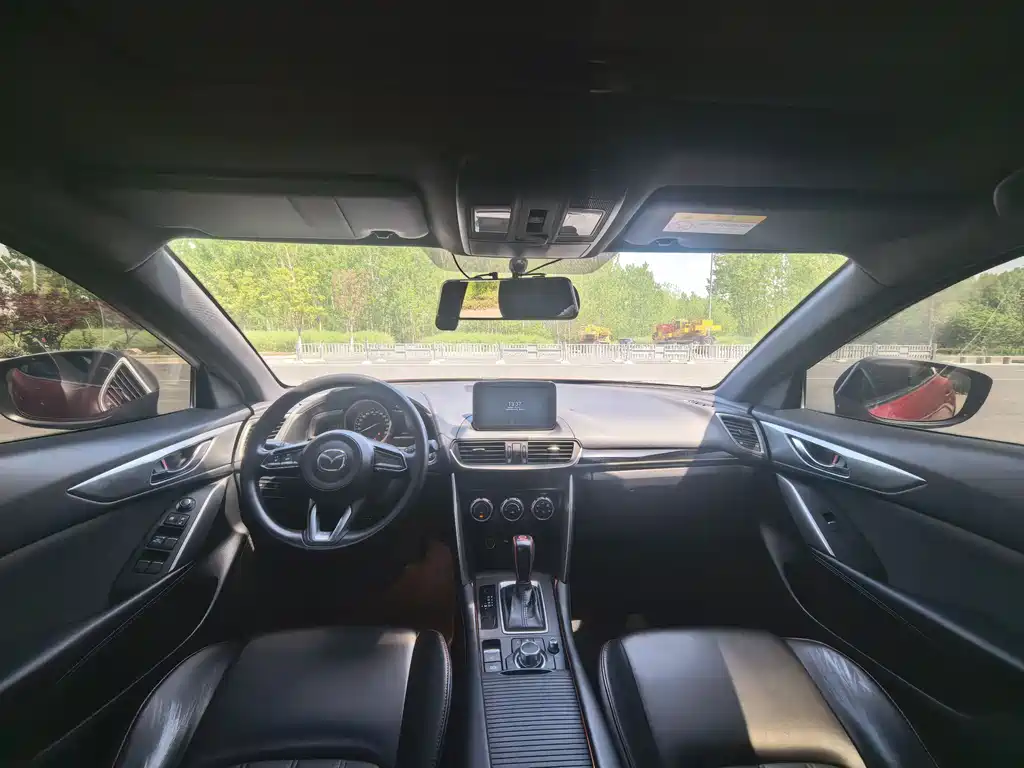 Mazda CX-4 2018 2.0L Automatic FWD Blue Sky Vitality Edition China V