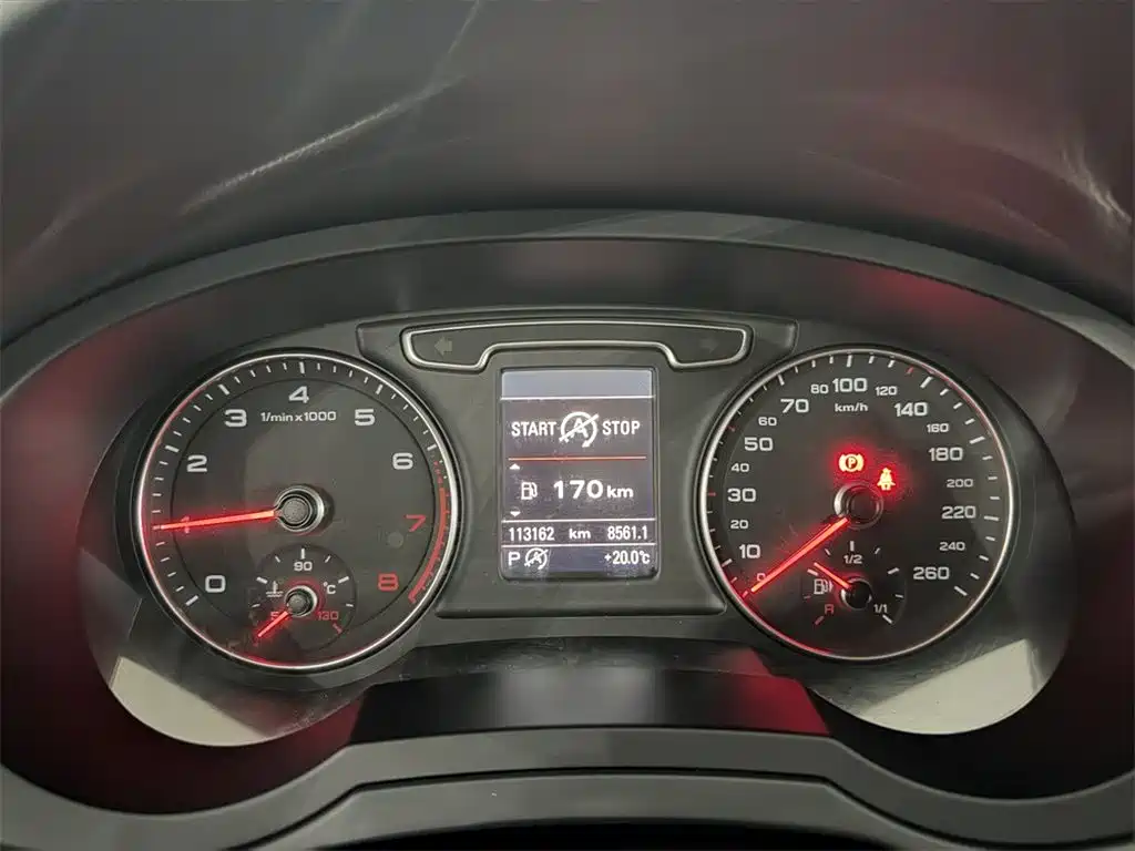 Audi Q3 2013 35 TFSI quattro Technik
