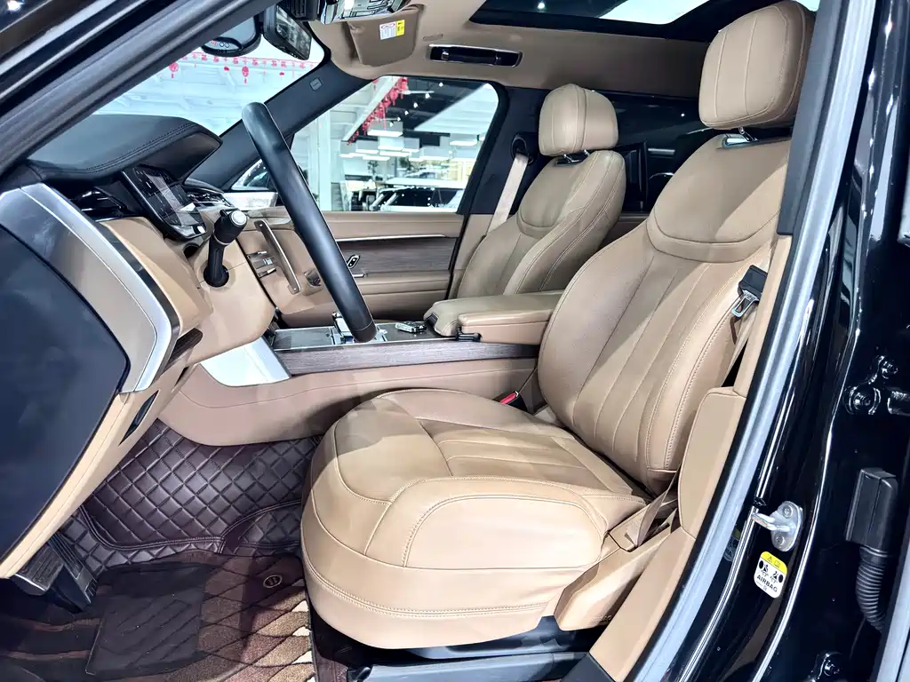Range Rover 2023 3.0 L6 400PS Creation Extended Edition