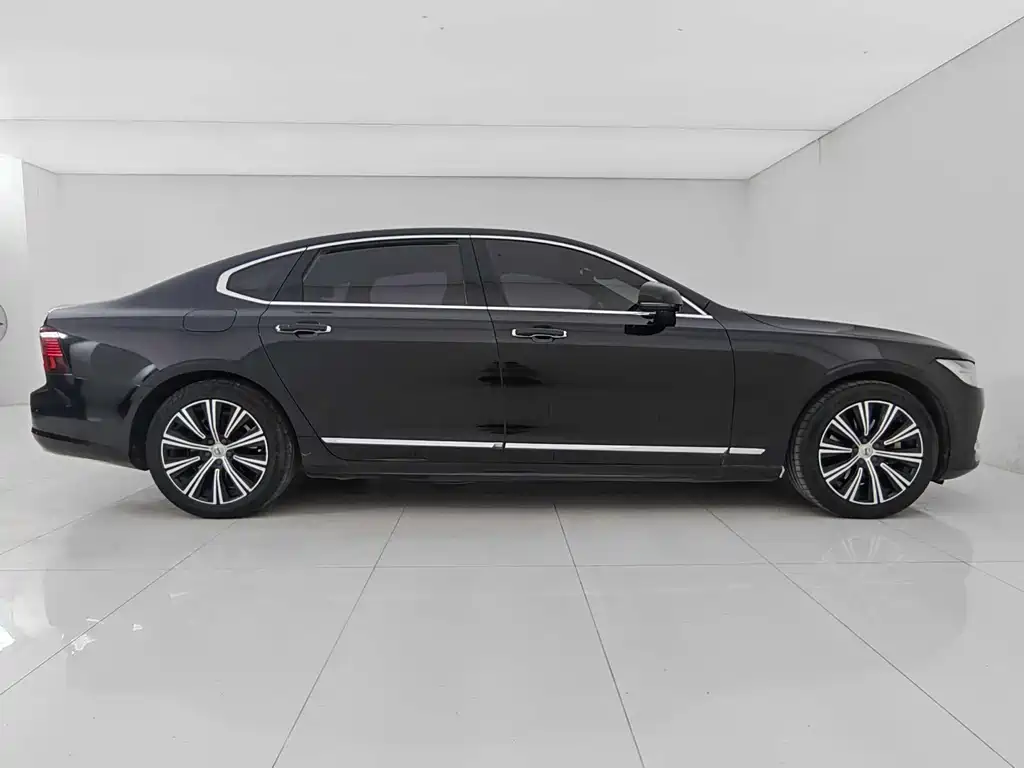Volvo S90 2021 B5