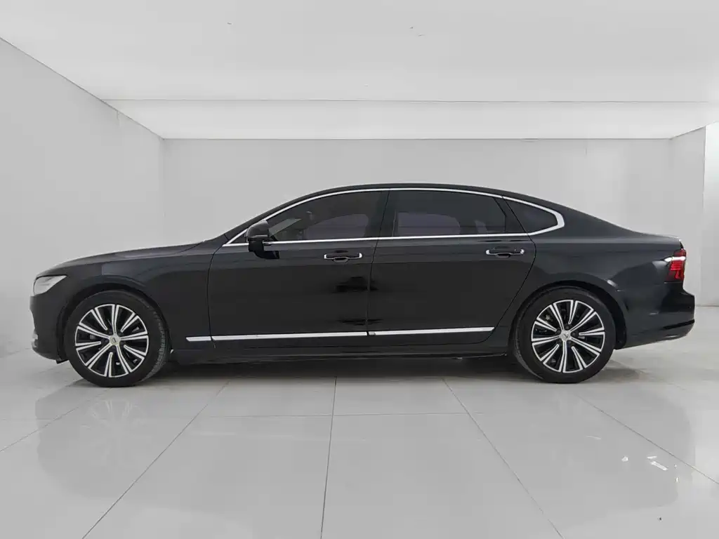 Volvo S90 2021 B5