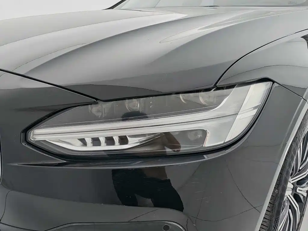 Volvo S90 2021 B5