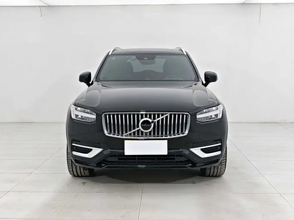 Volvo XC90 2022 B5 Momentum 7-Seater