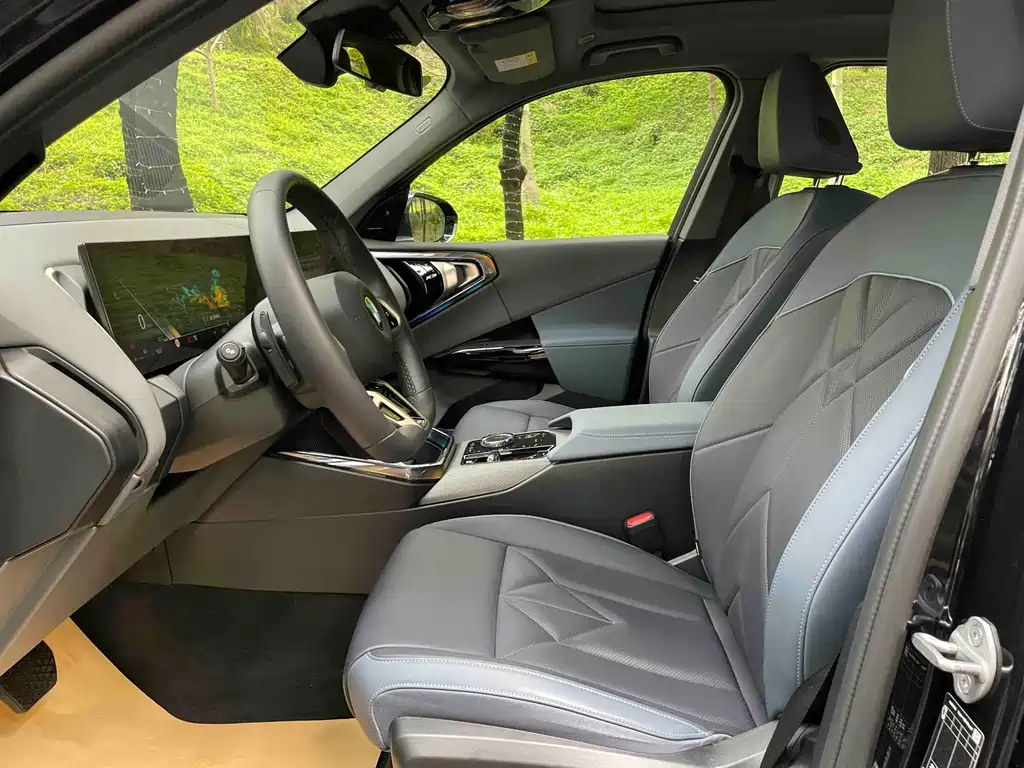BMW X3 2025 xDrive30L Exclusive M Sport Package