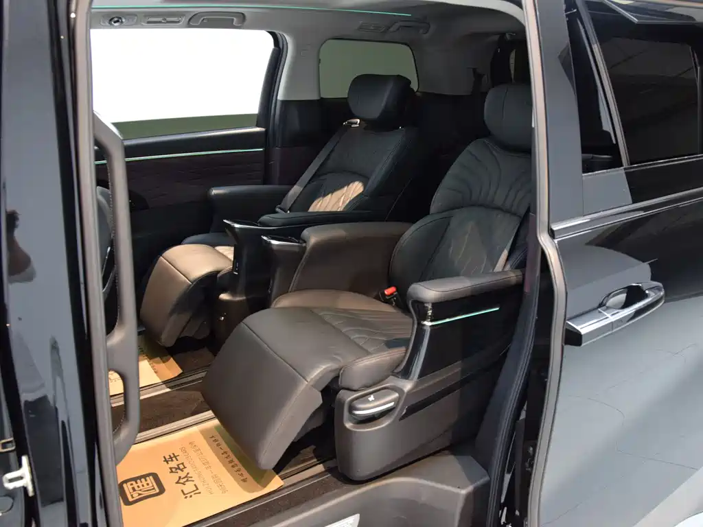 GAC Trumpchi M8 2024 Master Series 400T Supreme Edition