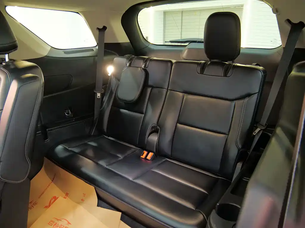 Ford Explorer 2023 EcoBoost 285 AWD Wind Plus Edition 6-Seater