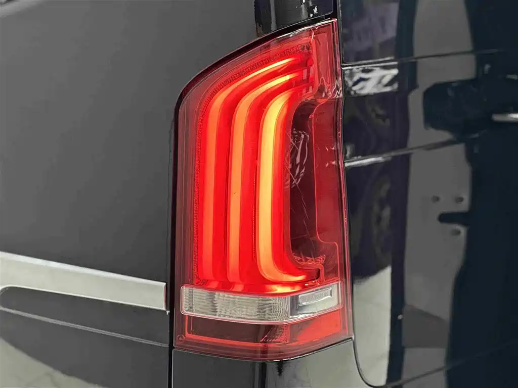 Mercedes-Benz V-Class 2018 V 260 Noble Edition China V