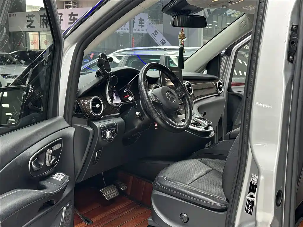 Mercedes-Benz V-Class 2018 V 260 Noble Edition China V
