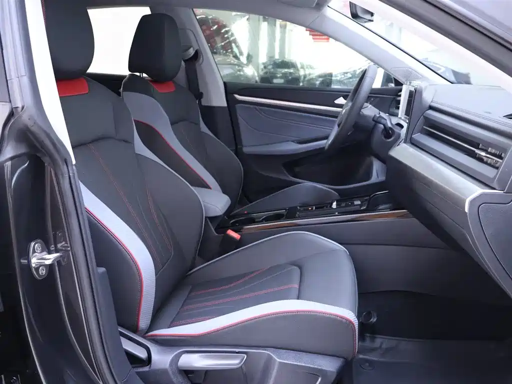 Volkswagen Lamando L 2024 280TSI DSG Xuanla Edition