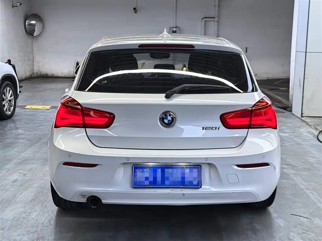 BMW 1 Series Import 2015 120i Leading Edition