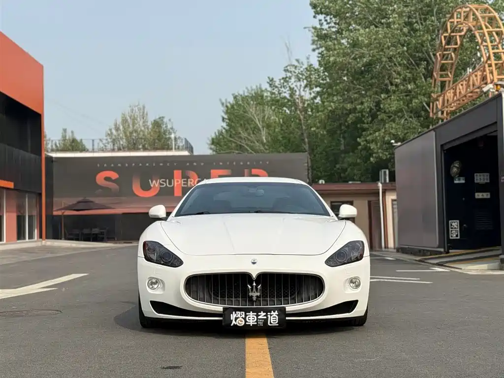 Maserati GranTurismo 2007 4.2L Standard