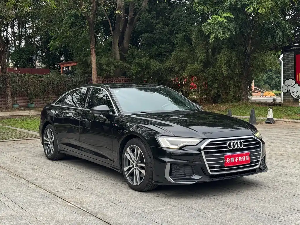 Audi A6L 2022 40 TFSI Luxury Elegant Edition