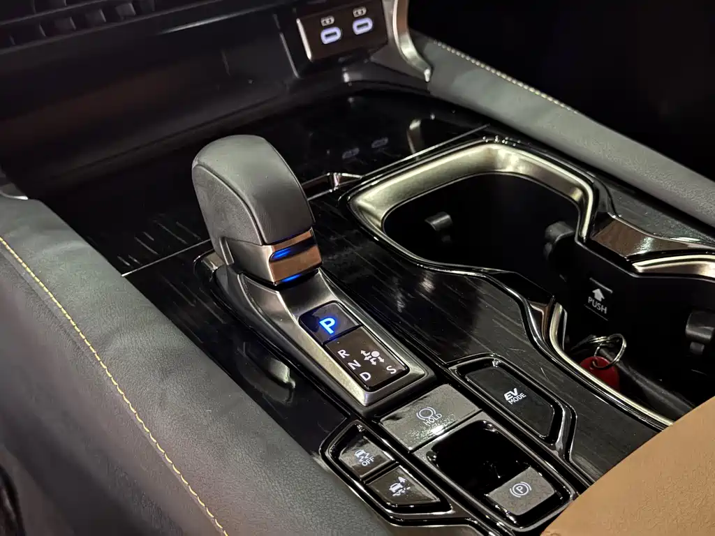 Lexus RX 2023 350h AWD Chunxiang Edition