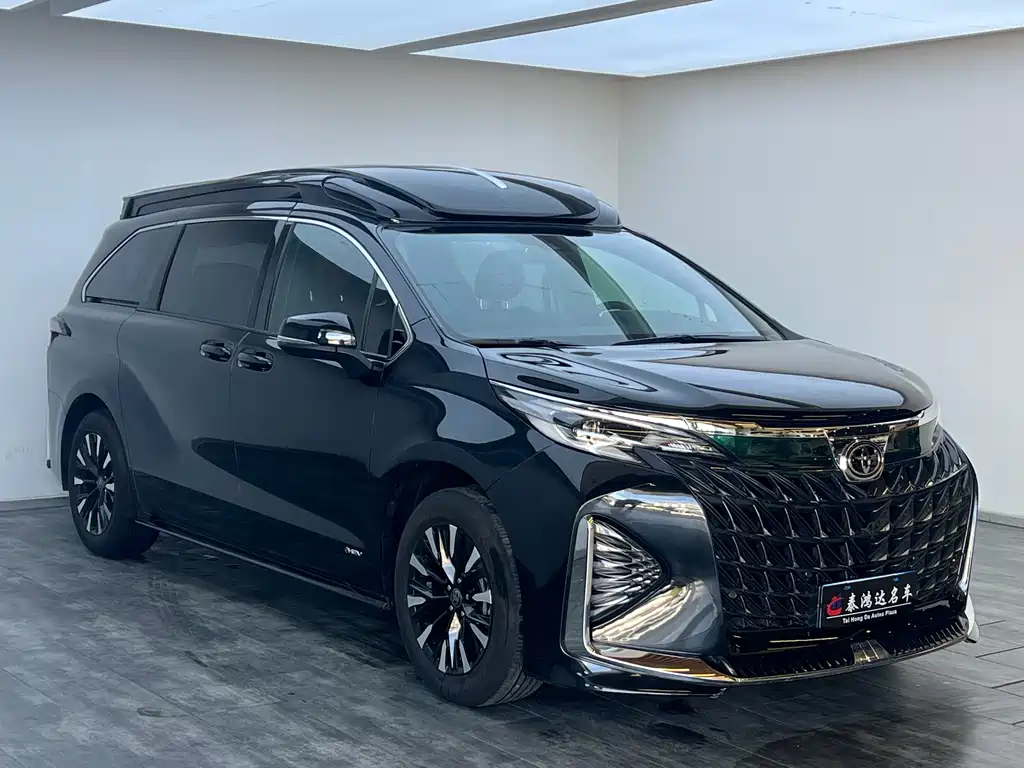 Toyota Sienna 2024 2.5L Hybrid Premium Edition