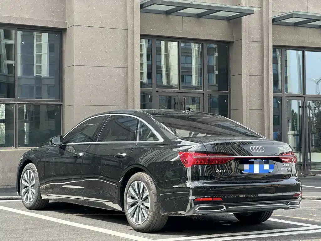 Audi A6L 2021 45 TFSI Zhenxuan Zhiya Edition
