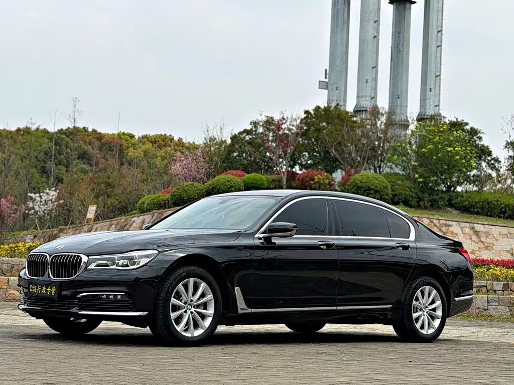 BMW 7 Series 2016 730Li Luxury