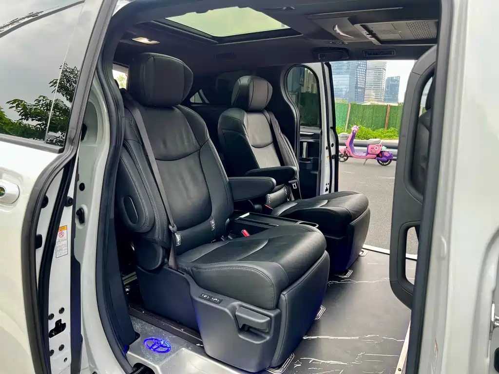 Sienna 2021 2.5L Hybrid Supreme Edition