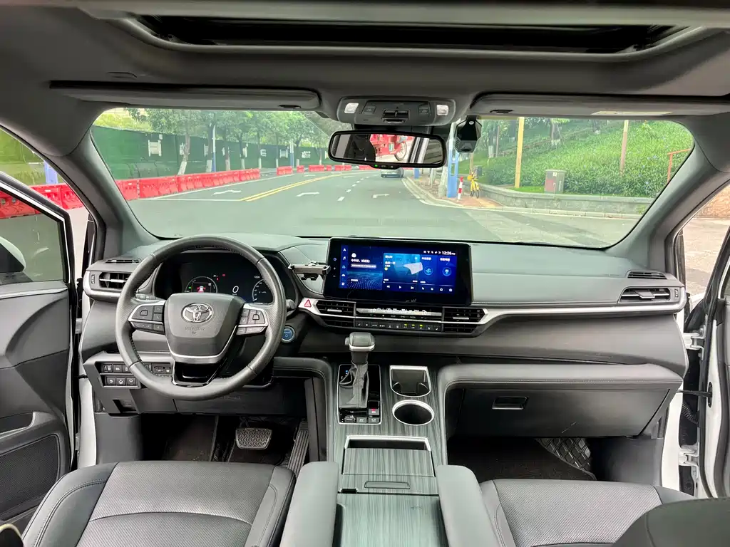 Sienna 2021 2.5L Hybrid Supreme Edition