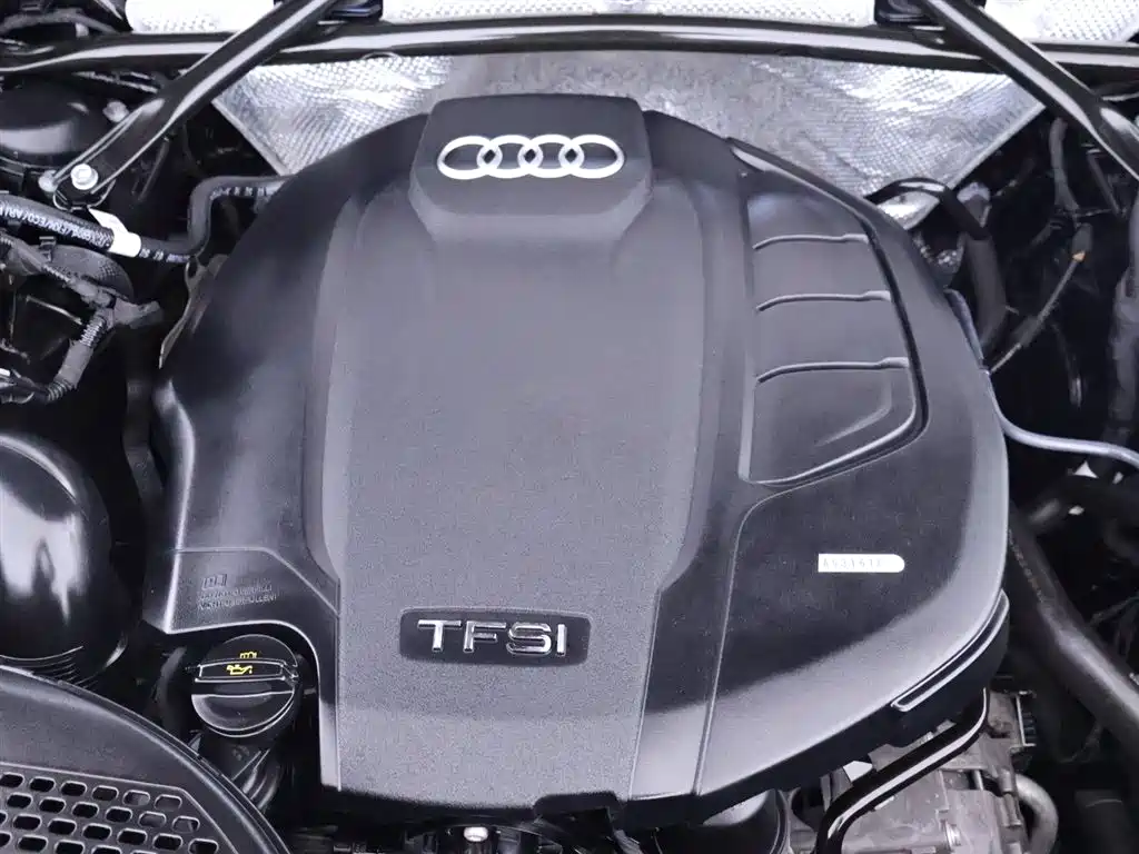 Audi Q5L 2018 40 TFSI Fashion Edition China VI