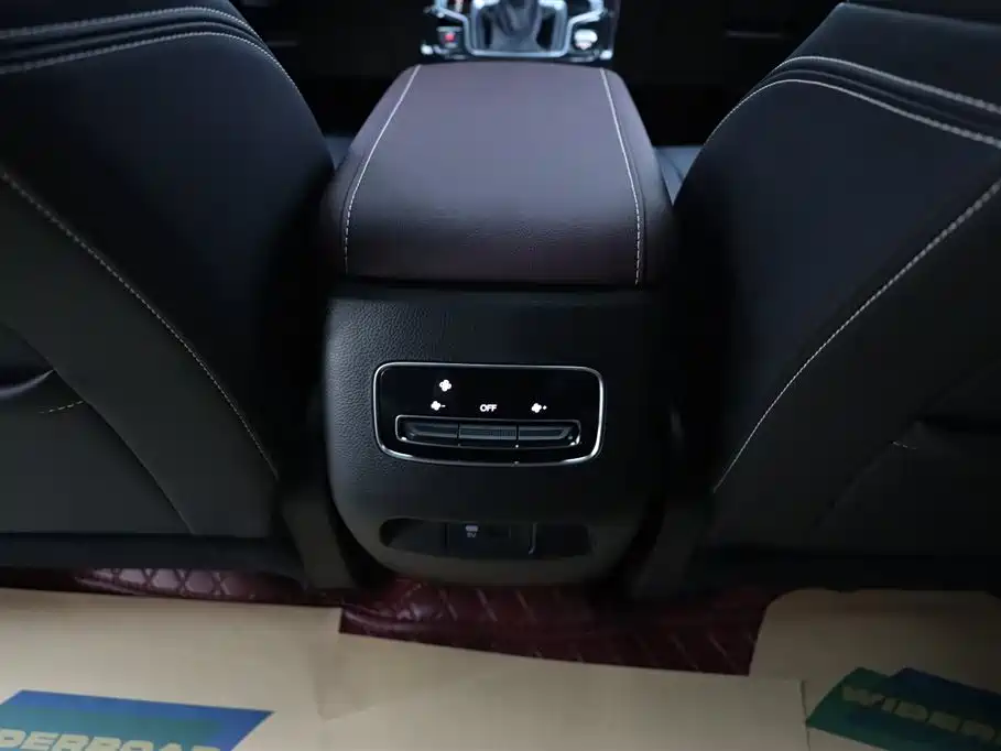 GAC Trumpchi M6 2023 PRO 270T DCT Luxury Edition