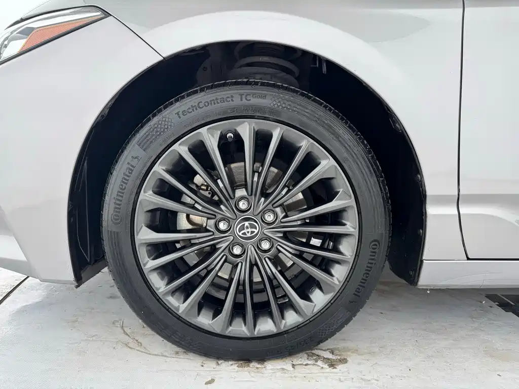 Toyota Avalon 2019 2.0L XLE China VI